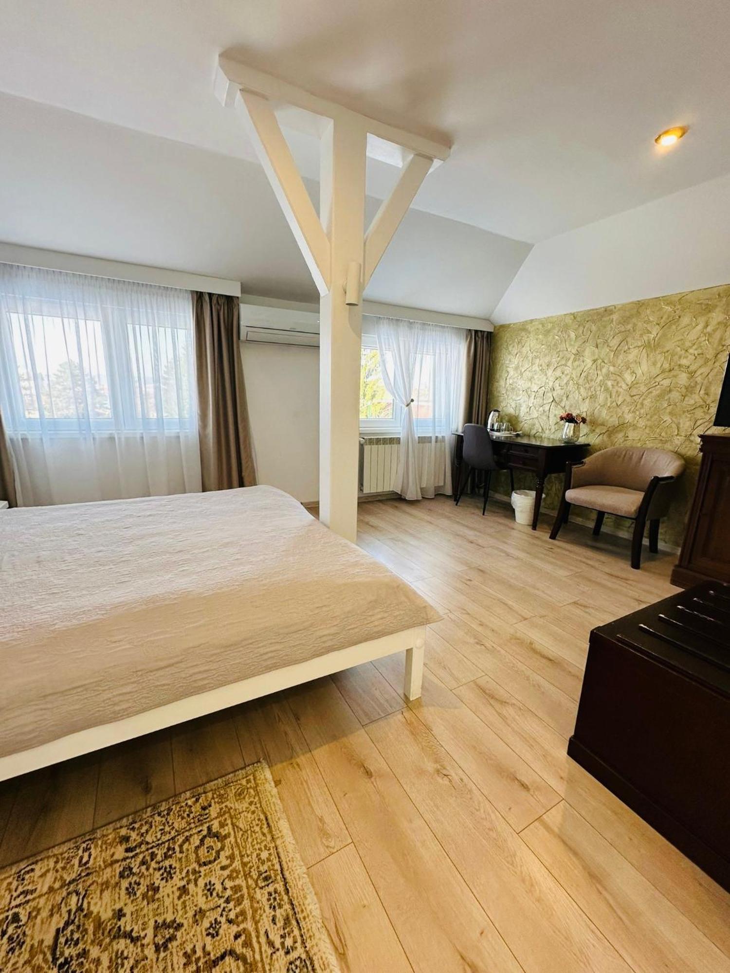 Villa Helvetia Târgu-Mureş Exteriér fotografie